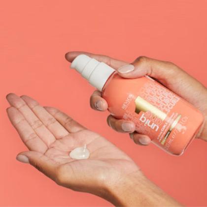 Imagem de U n i q O n e A l l in One Curls Treatment Máscara em Spray 230ml - Revlon