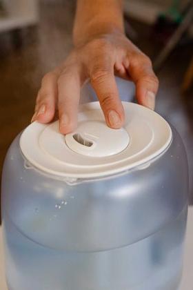 Imagem de Umidificador de Ar com Difusor de Óleos Essenciais Luminária LED 2,3 Litros AIR FLOW Bivolt WAP