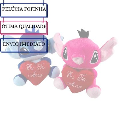 Imagem de Urso Stitch de Pelúcia 20 cm com Coração Bordado "Eu Te Amo" Rosa e Azul
