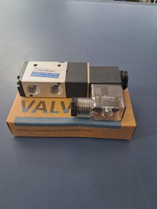 Imagem de Válvula Solenoide Simples 3 2 Vias 1 4 3v210-08 