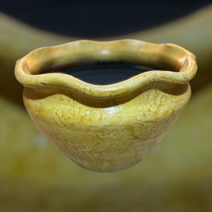 Imagem de Vaso de Barro Grande Ondulado Amarelo Rústico Decorativo
