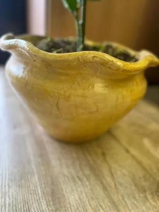 Imagem de Vaso de Barro Grande Ondulado Amarelo Rústico Decorativo