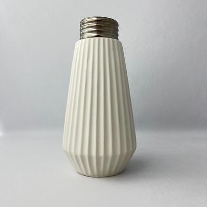 Imagem de Vaso de Cerâmica Branco 23cm Canelado Decorativo Sala Mesa 