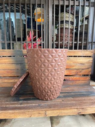 Imagem de Vasos Polietileno Coluna Berlian Gold M 3D Cor:Marrom
