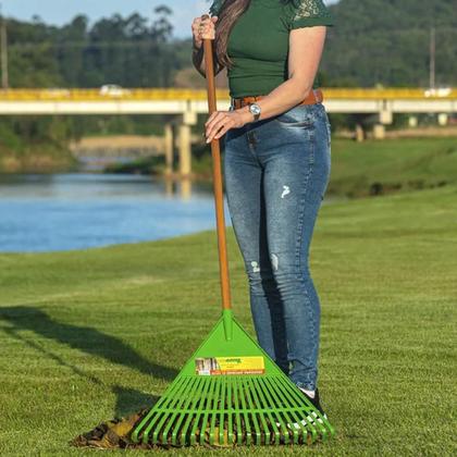 Imagem de Vassoura Ancinho Rastelo 22 Dentes Verde Sem cabo (FJ-1010) - Trapp