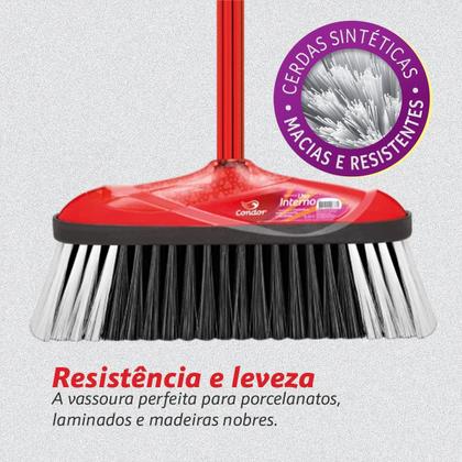 Imagem de Vassoura Multiuso Varre Fácil Com Cabo Cerdas Sintetica Cruzadas Agarra Melhor A Sujeira Condor