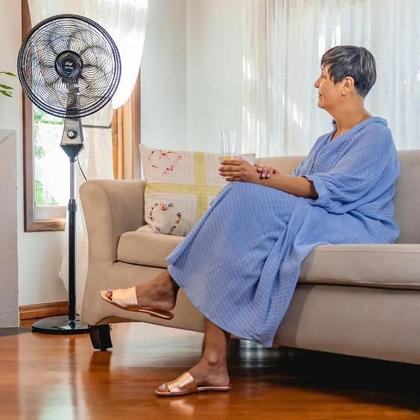 Imagem de Ventilador 50 cm 8 Pás Wap Flow Turbo Coluna 127v