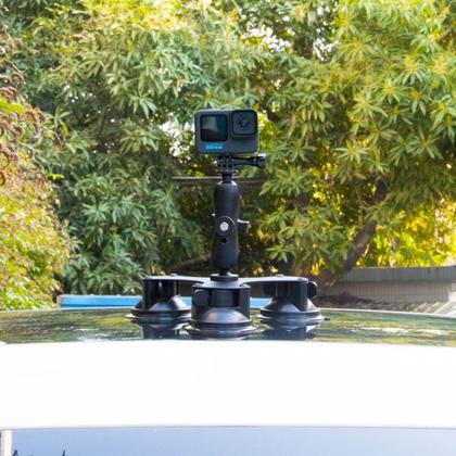 Imagem de Ventosa Tripla para GoPro e Câmeras semelhante
