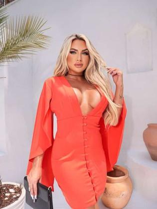 Imagem de Vestido Curto Em Alfaiataria Decotado Manga Ampla Borboleta