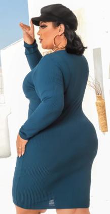 Imagem de Vestido curto plus size manga longa nozinho no decote 48/52