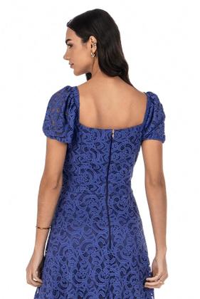 Imagem de Vestido De Renda Longuete Godê Azul Via Tolentino