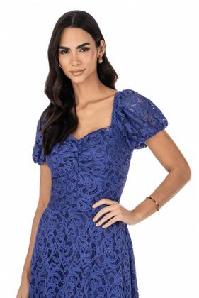 Imagem de Vestido De Renda Longuete Godê Azul Via Tolentino
