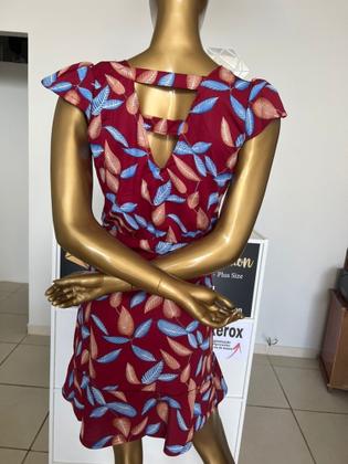 Imagem de Vestido Estampa Exclusiva - Veste 36/38 Outlet Vida Fashion
