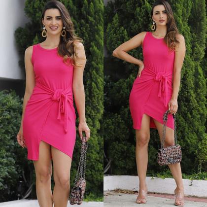 Imagem de Vestido Feminino Curto Canelado Manga Alça Regata e Fenda Modelo Envelope Transpassado Casual Elegante