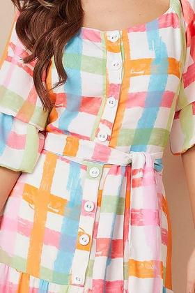 Imagem de Vestido feminino Mídi Evasê Estampado Com Faixa