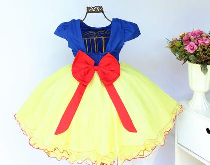 Imagem de Vestido Infantil Para Festa Luxo Branca De Neve E Tiara