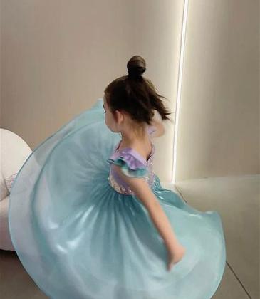 Imagem de Vestido Infantil Princesa Sereia Ariel Festa Fantasia Luxo