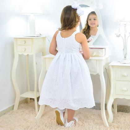 Imagem de Vestido Laise Branco Infantil: Elegância dos 6 meses aos 10 anos