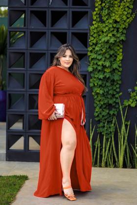 Imagem de Vestido Longo Com Fenda Plus Size Manga Única Longa Com Fita Ajustável Moda