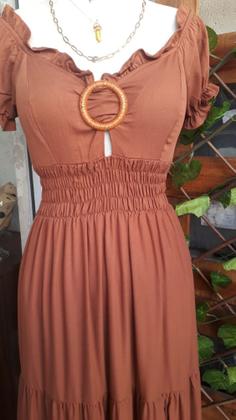 Imagem de Vestido longo de manga curta com bojo