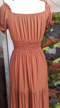 Imagem de Vestido longo de manga curta com bojo