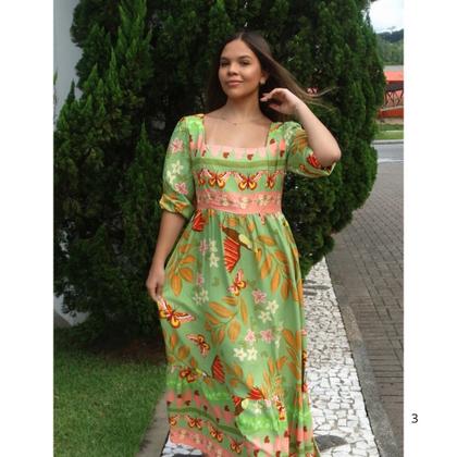 Imagem de Vestido Longo de Viscolinho com Manga 3/4 e Decote Quadrado - Verde