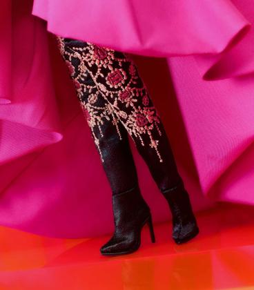 Imagem de Vestido longo Doll Barbie Fuchsia em tafetá, brinquedo adulto HBX96