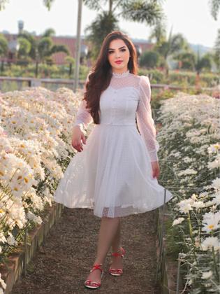 Imagem de Vestido Midi com Manga Longa Tule Poa com Botões