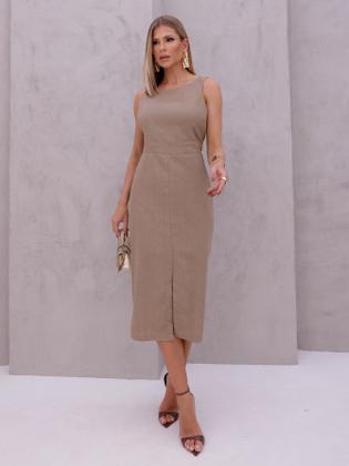 Imagem de Vestido Midi de Linho com Alças Largas e Fenda Sofisticada