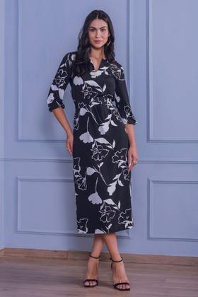 Imagem de Vestido Midi Matuta Essencial Floral Preto e Branco