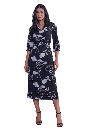 Imagem de Vestido Midi Matuta Essencial Floral Preto e Branco