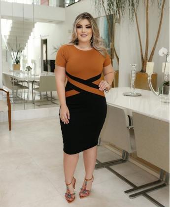 Imagem de Vestido Plus Size Detalhe em X Moda Feminina Evangélica