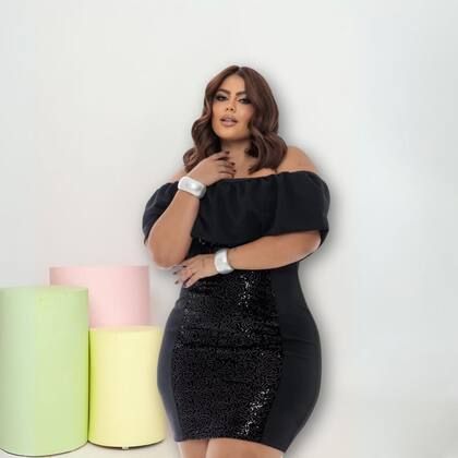 Imagem de Vestido Plus Size Feminino Ciganinha Babado Com Paetê 0666