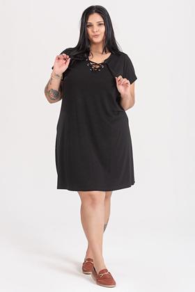 Imagem de Vestido Plus Size Malha de Viscose c/ Elastano Detalhe Decote c/ Ilhós e Amarração - Serena