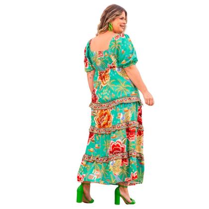 Imagem de Vestido plus size mid com decote coração e lastex nas costas com manga bufante estampa floral casual