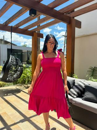 Imagem de Vestido Plus Size Midi Evasê Com Alças De Amarração E Detalhe Lastex