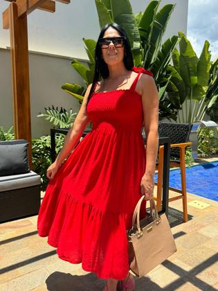 Imagem de Vestido Plus Size Midi Evasê Com Alças De Amarração E Detalhe Lastex