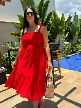 Imagem de Vestido Plus Size Midi Evasê Com Alças De Amarração E Detalhe Lastex