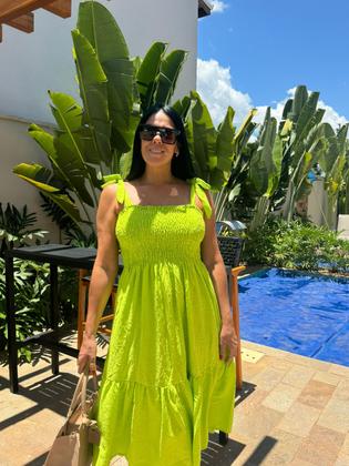 Imagem de Vestido Plus Size Midi Evasê Com Alças De Amarração E Detalhe Lastex