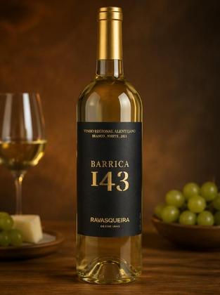 Imagem de Vinho Branco Português Barrica 143 Ravasqueira Blend 750ml