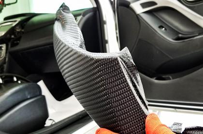 Imagem de Vinil Adesivo Fibra De Carbono Para Carro Soleira De Porta Coluna Painel Envelopamento Automotivo 4D