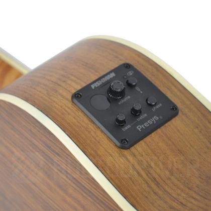 Imagem de Violão Clássico Redburn Elétrico de Nylon RBC-NY2 Natural