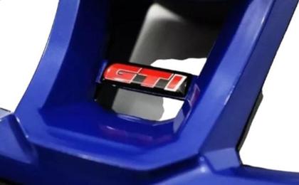 Imagem de Volante Esportivo Gti Azul P/ Scânia 123 S/ Airbag Com o Cubo