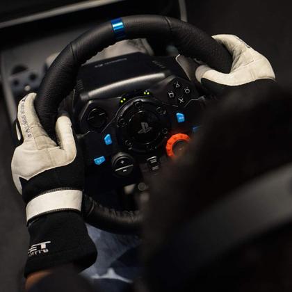 Volante Logitech G29 com pedal + Câmbio Driving Force Shifter para