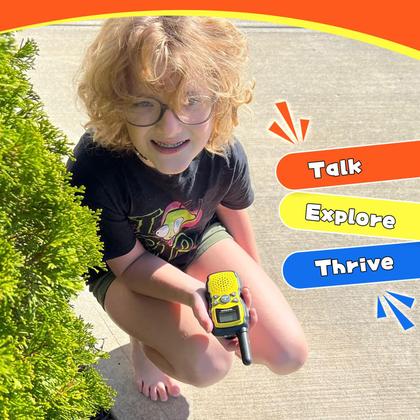 Imagem de Walkie Talkies Wishouse M8 recarregável de longo alcance, pacote com 4