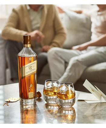 Whisky Escocês Blended Johnnie Walker 18 Anos Garrafa 750ml