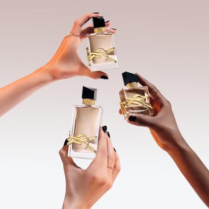 Imagem de YSL Libre Flowers & Flames EDP Florale Fem. 90Ml