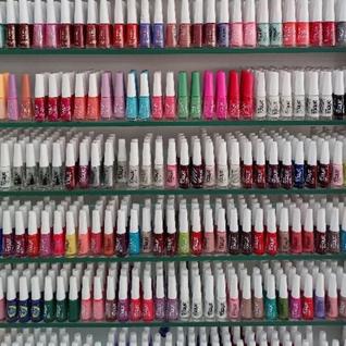 50 Esmalte novo toque diferentes contendo as coleções MUSIC, EU SOU, NADA BASICA E variado