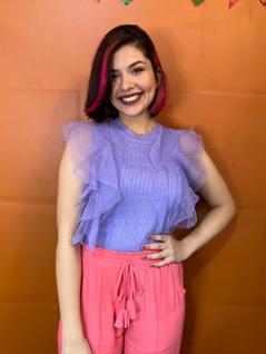 Blusa com tule