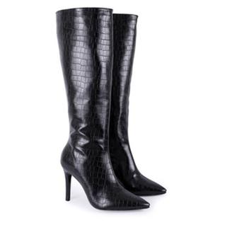 Bota feminina cano longo salto alto fino